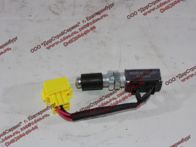 Выключатель стоп-сигнала (лягушка) H'2011 HOWO (ХОВО) WG9725716002/1 фото 1 Владикавказ